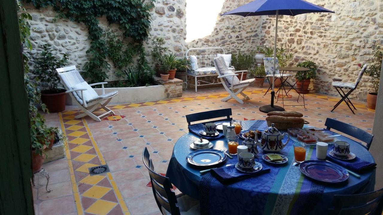 la maison de st victor Bed and Breakfast Saint-Victor-de-Malcap Eksteriør billede